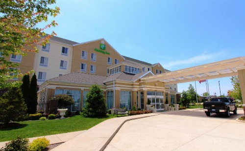 Holiday Inn Effingham image 18