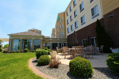 Holiday Inn Effingham image 31
